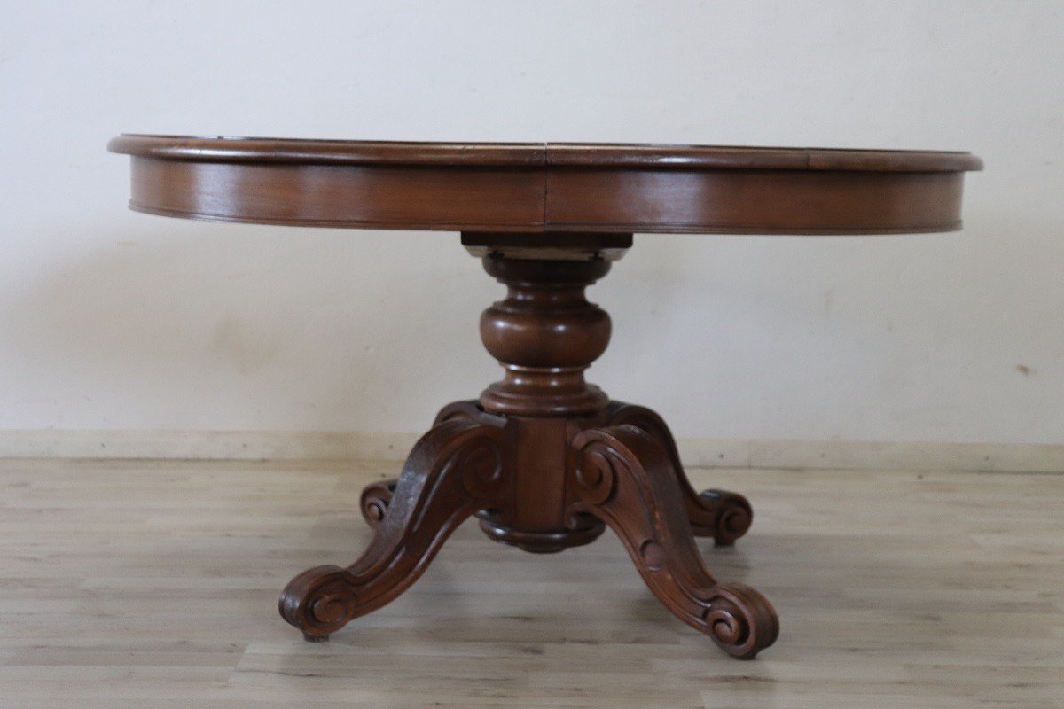 19th Century Oval Walnut Extendable Dining Table-photo-8