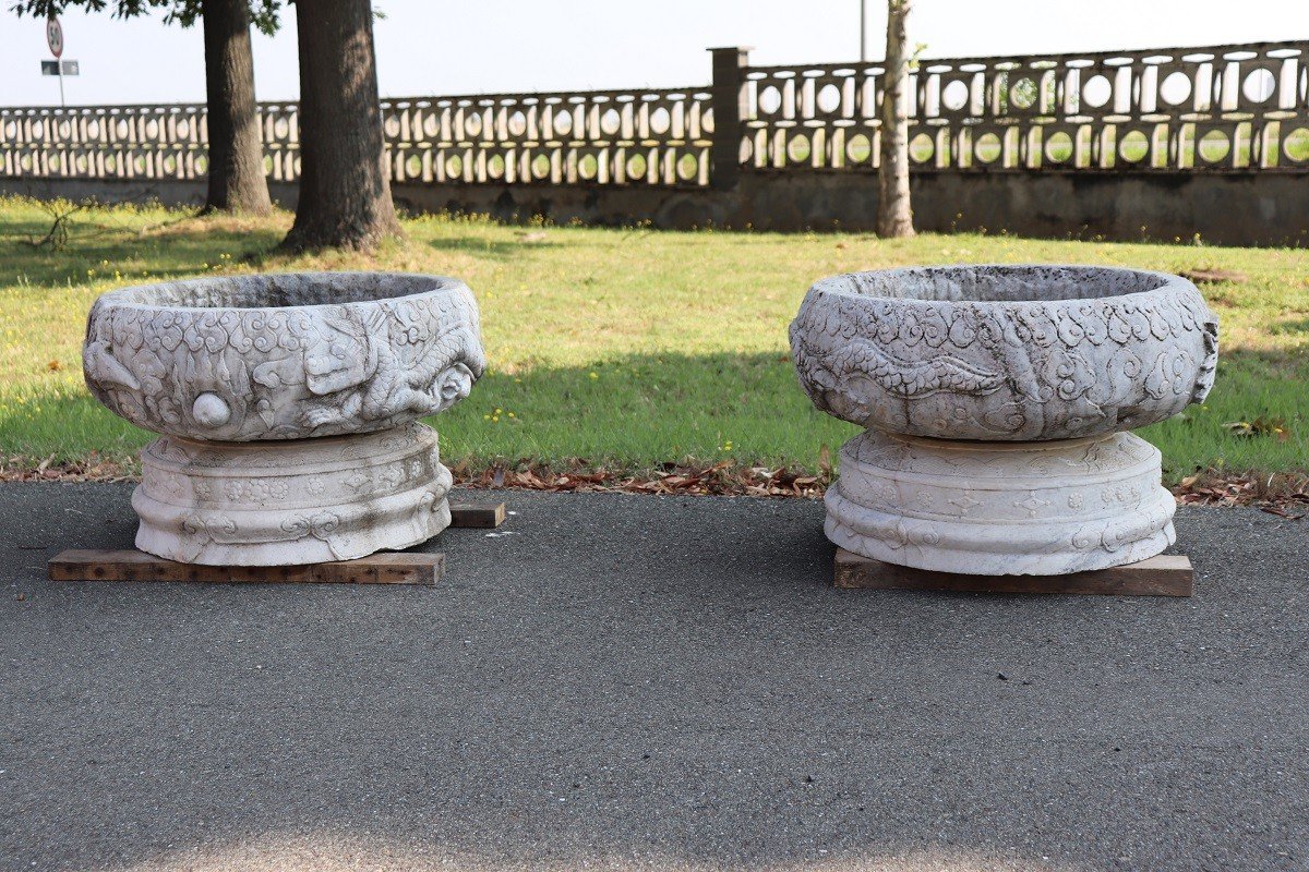 Majestueux Vase en Marbre de Carrare pour Jardins et Extérieurs-photo-1