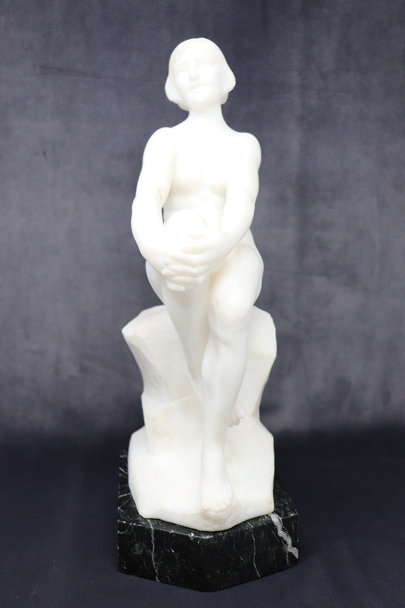 Art Deco Sculpture In White Carrara Marble, 1920s-photo-1