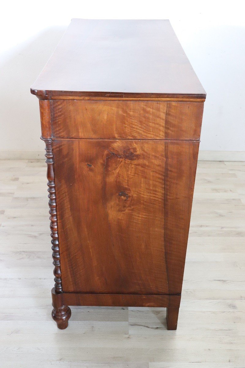 Mid-19th Century Chest Of Drawers In Walnut-photo-4