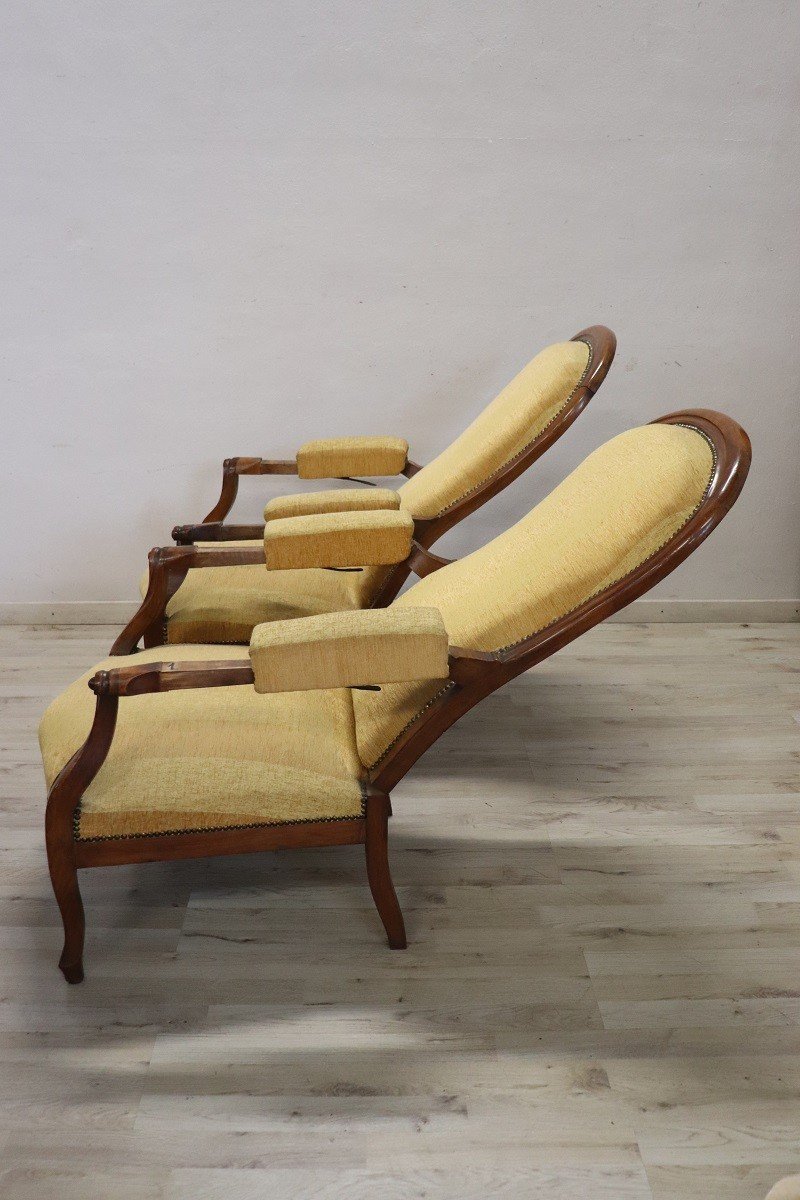 Set Of Upholstered Walnut Reclining Armchairs-photo-4