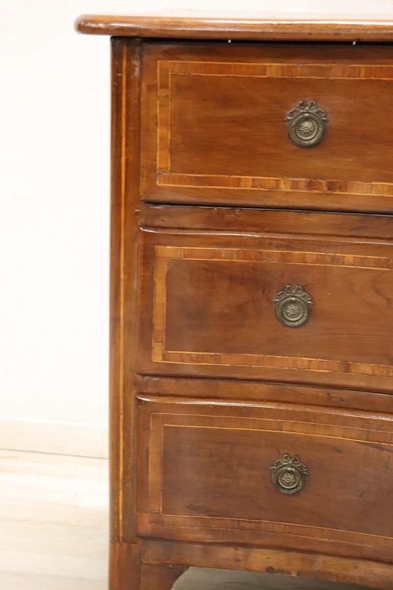 Antique Chest Of Drawers In Walnut, 18th Century-photo-1