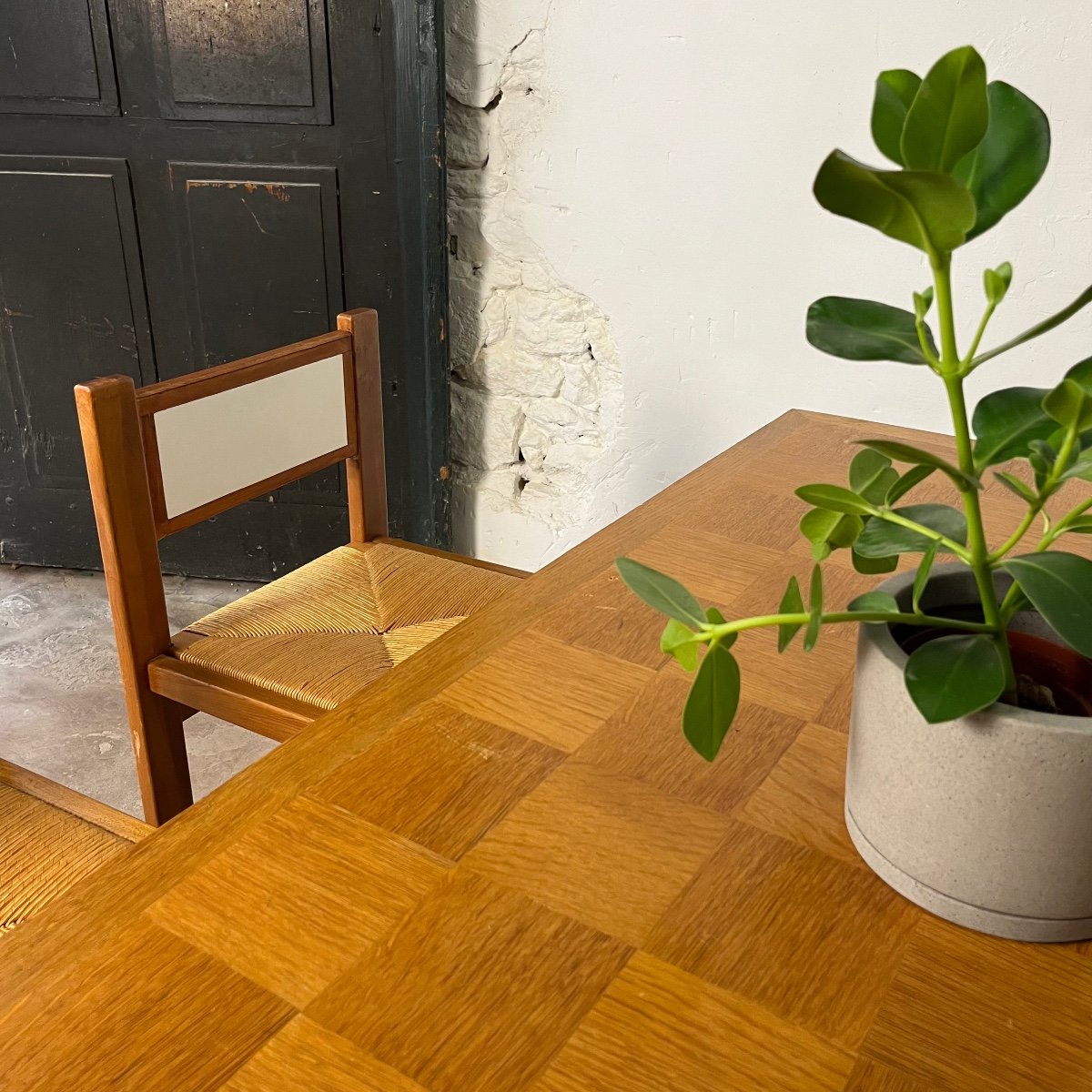 Series Of 6 Brutalist Pine & Straw Chairs-photo-3