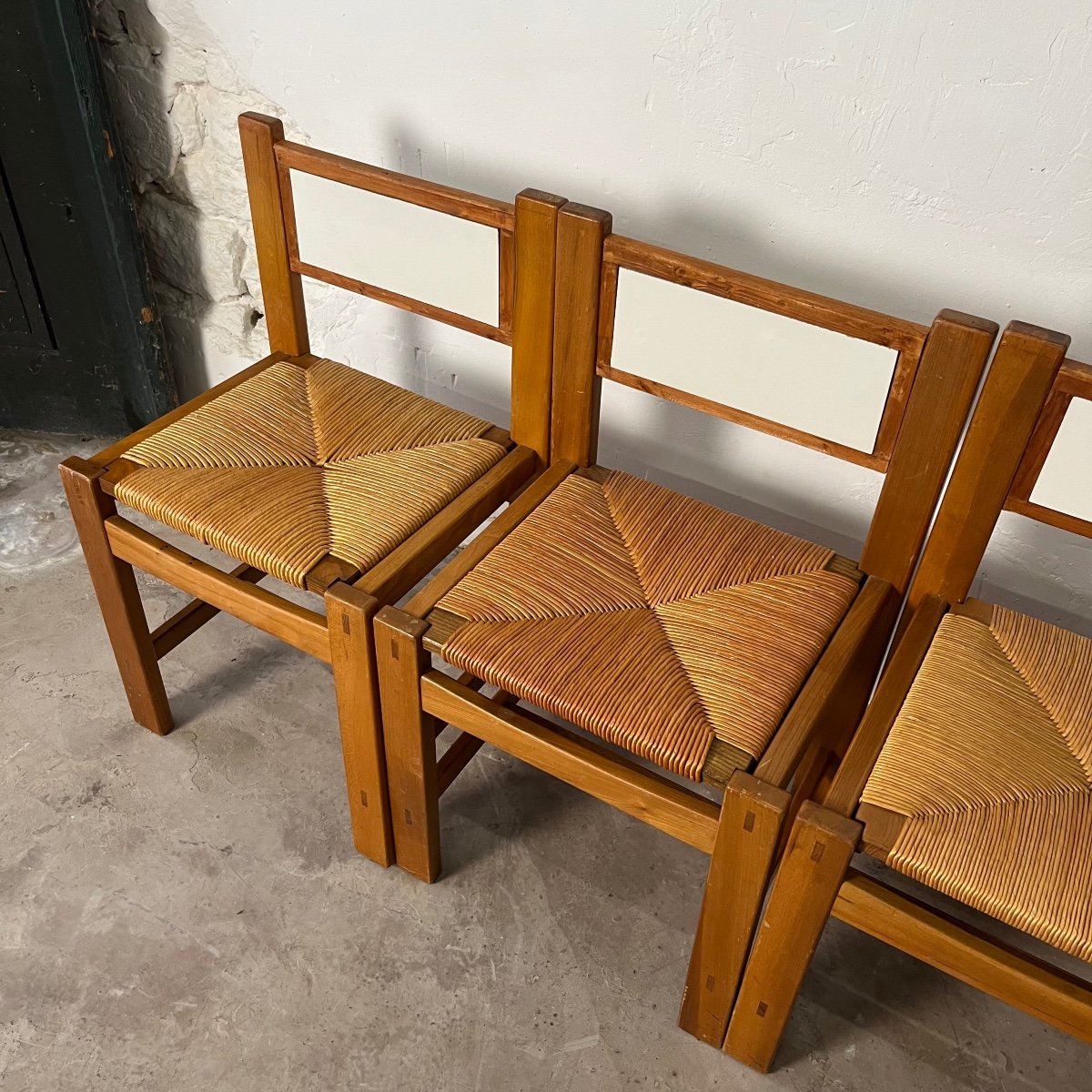 Series Of 6 Brutalist Pine & Straw Chairs-photo-5