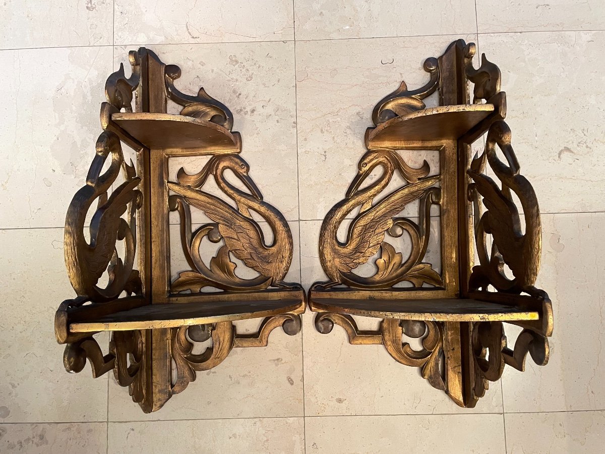 Old Pair Of Corner Shelves In Golden Wood Empire Decor With Swans Early XIXth Century-photo-3