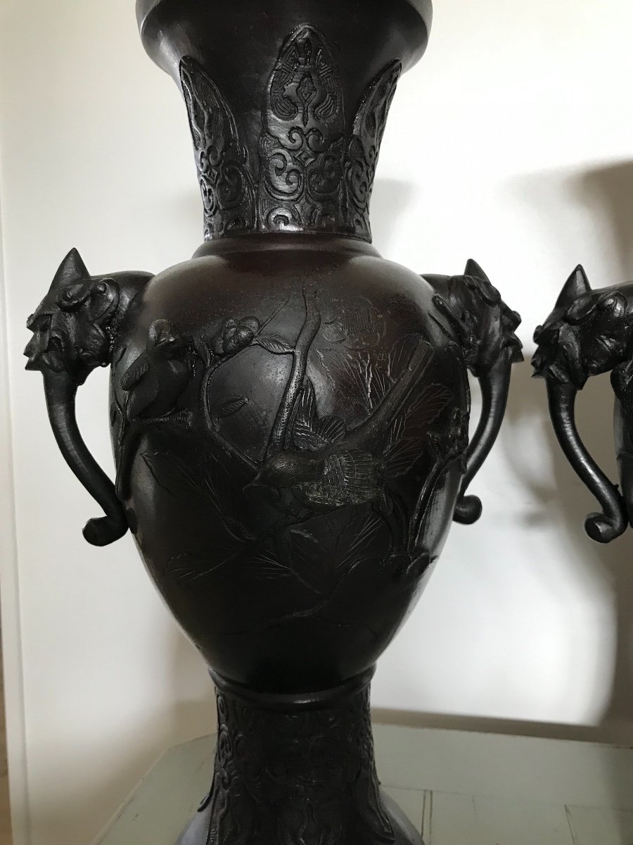 Ancienne Grande Paire De Vases En Bronze Origine Chine Fin Du XIX ème Siècle à Décor d'Oiseaux-photo-4