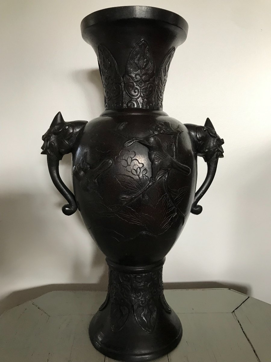 Ancienne Grande Paire De Vases En Bronze Origine Chine Fin Du XIX ème Siècle à Décor d'Oiseaux-photo-4