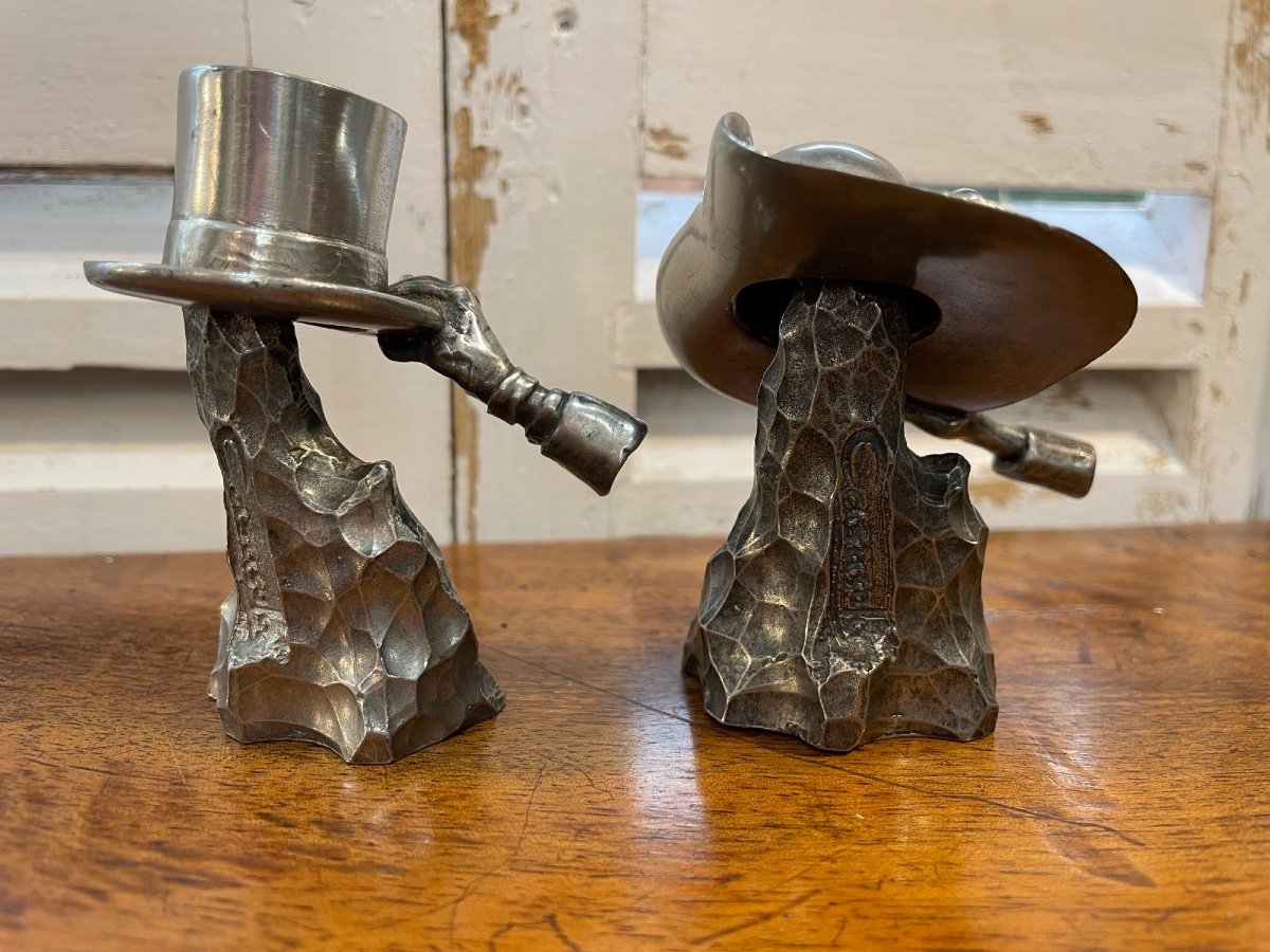 Pair Of Metal Statues Showcase Object On Fashion Hat Period 20th Century Advertising Curiosity-photo-4
