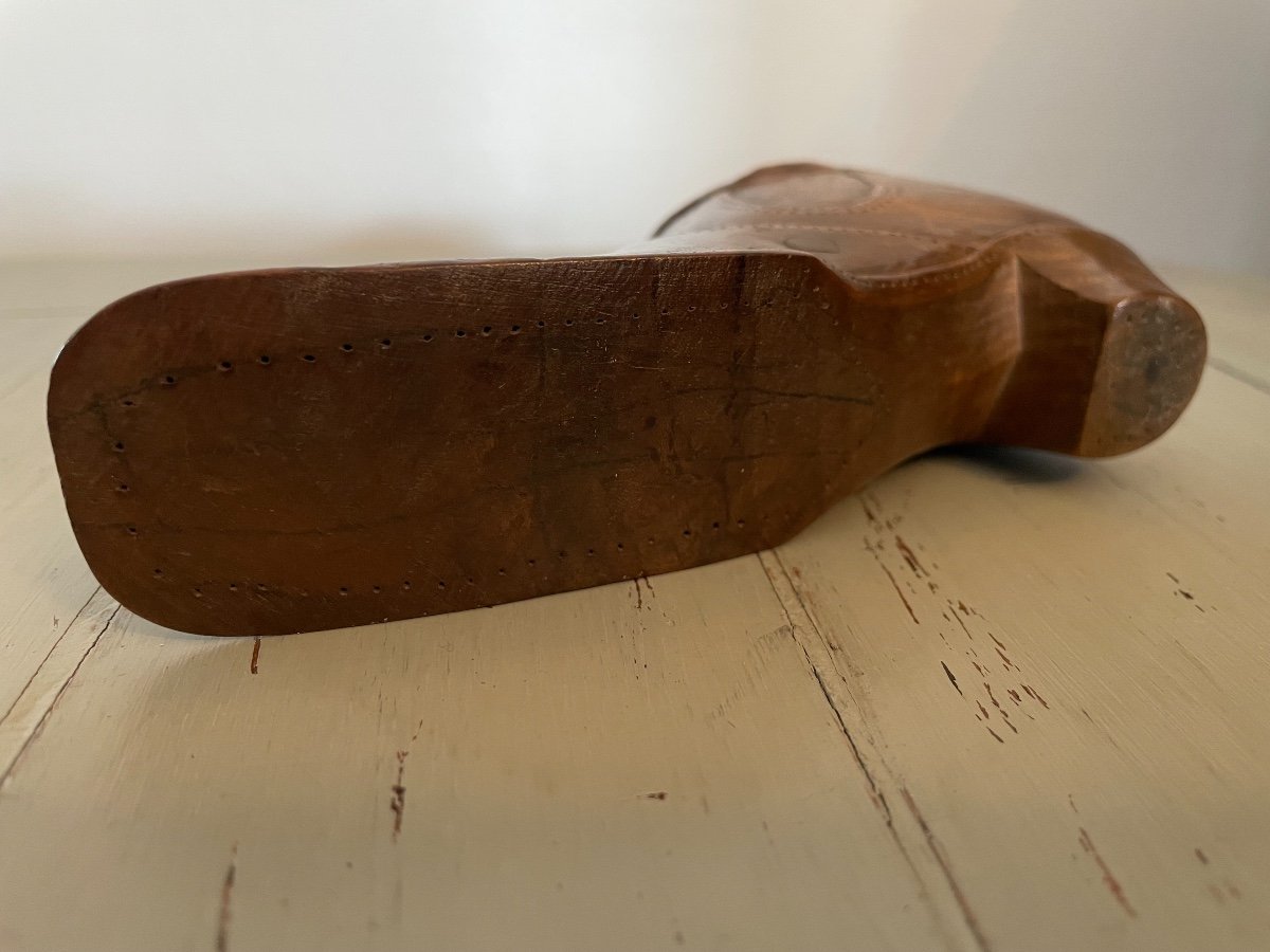 Old Snuff Box In Carved Wood Shoe Late 19th Century Patinated Walnut Curiosity-photo-5