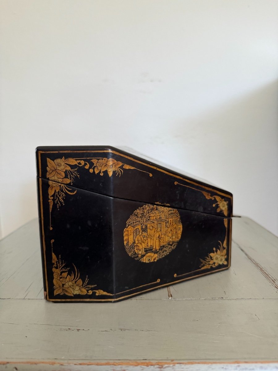 Old And Rare Mail Box In Canton Chinese Lacquer, 19th Century With Its Key-photo-3