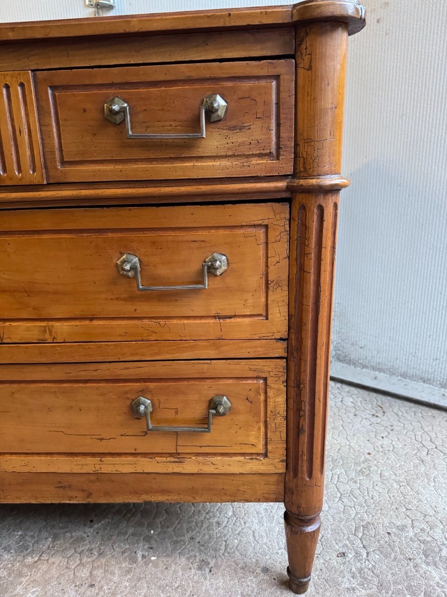 Antique 18th Century Louis XVI Period Chest Of Drawers In Blond Walnut-photo-6