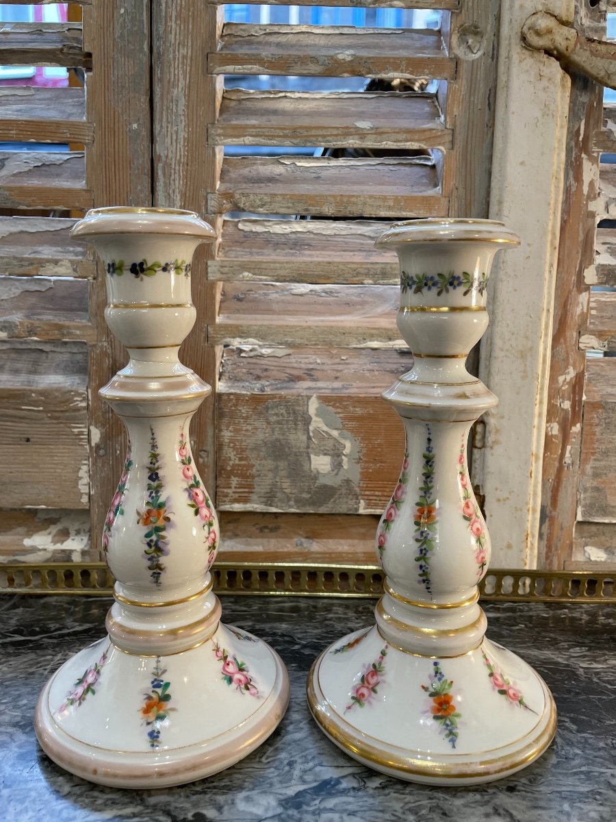 Antique Pair Of Paris Porcelain Candlesticks With Floral Decor Mid-19th Century -photo-2