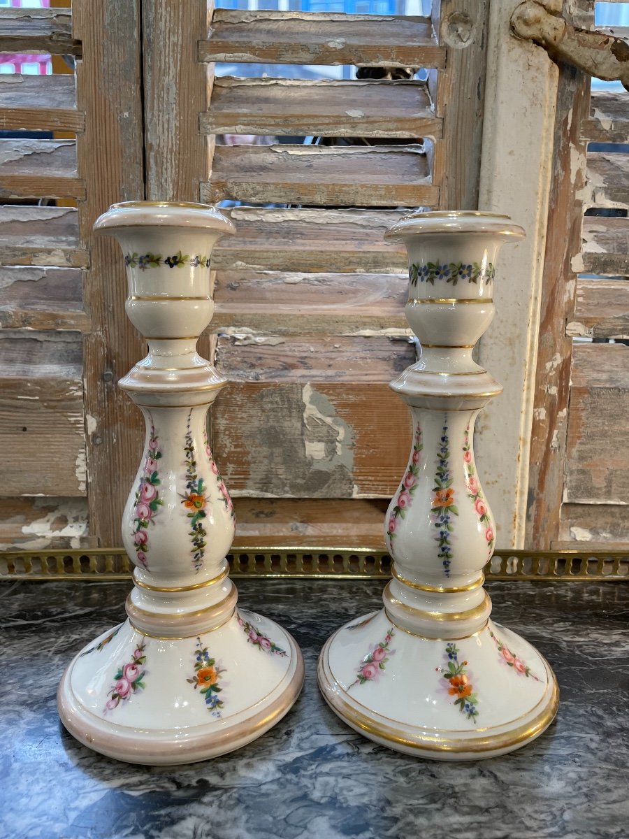 Antique Pair Of Paris Porcelain Candlesticks With Floral Decor Mid-19th Century -photo-3