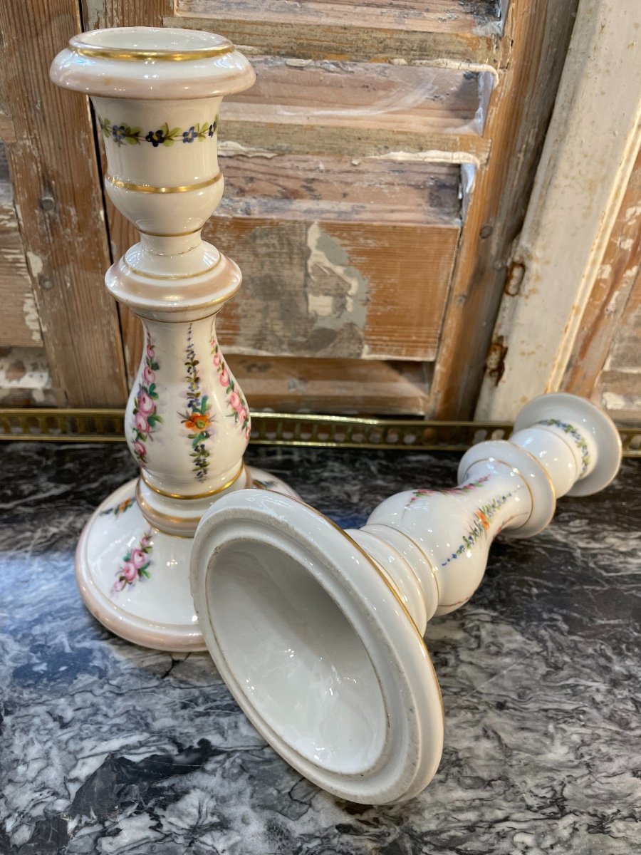 Antique Pair Of Paris Porcelain Candlesticks With Floral Decor Mid-19th Century -photo-7