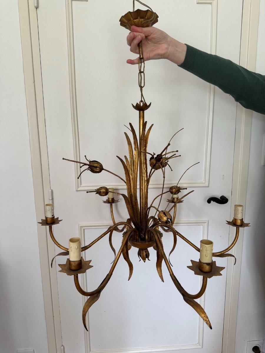 Antique Vintage Chandelier In Gold Metal With Floral Plant And Foliage Motif Circa 1960-photo-1