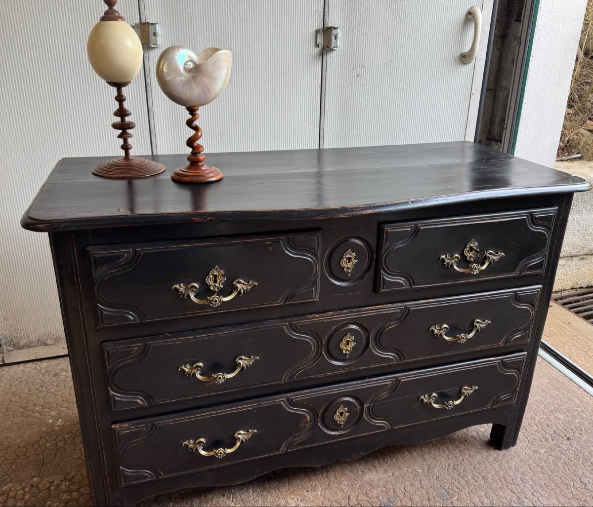 Antique 18th Century Chest Of Drawers, Called Parisian, With 3 Drawers, Black Patina, Rechampi Walnut, Louis XIV