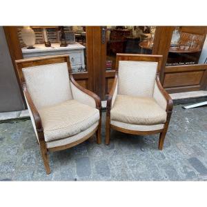 Ancienne Paire De Fauteuils Bergeres Empire En Noyer époque XIX ème Très Bon état