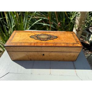 Old Glove Box In Thuya Wood And Marquetry 19th Century Napoleon III 