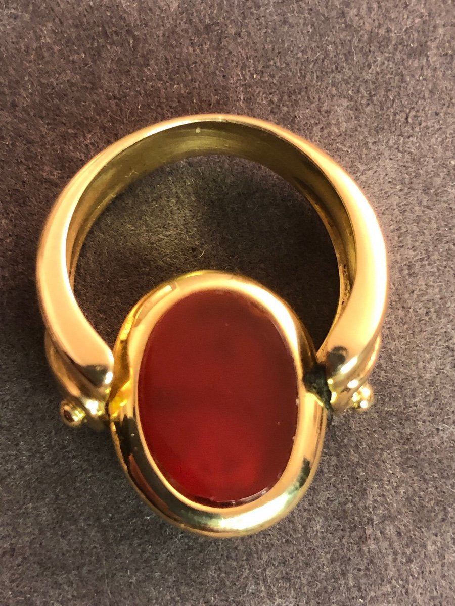 Gold Ring; Articulated