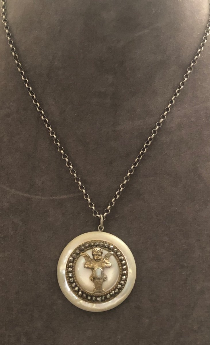 Cherub Pendant-photo-3