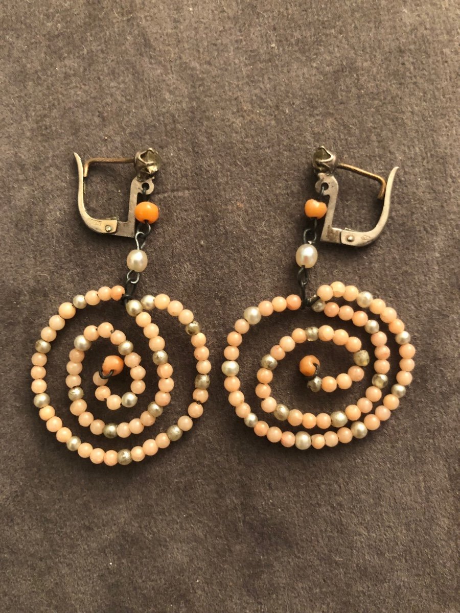 Coral Earrings 