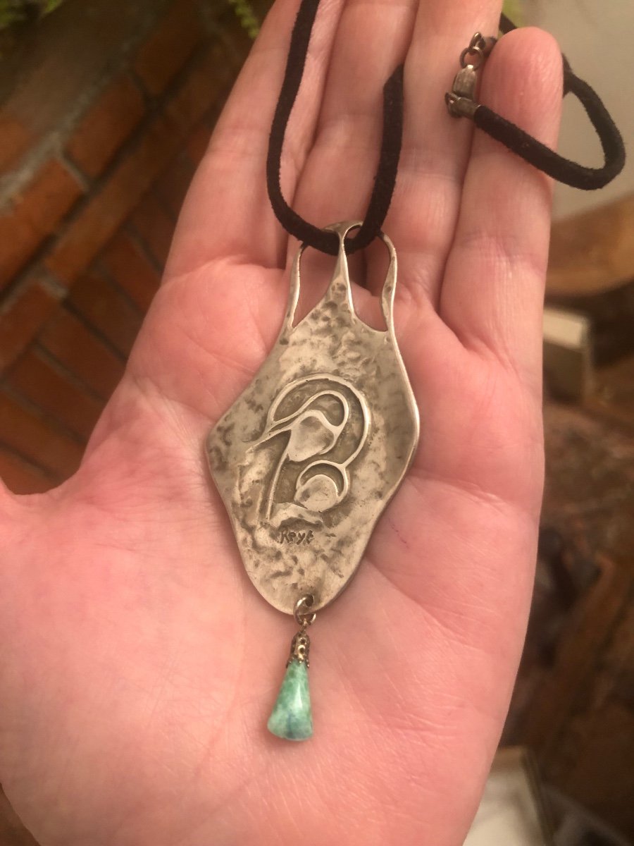 Art Nouveau Silver Pendant-photo-3