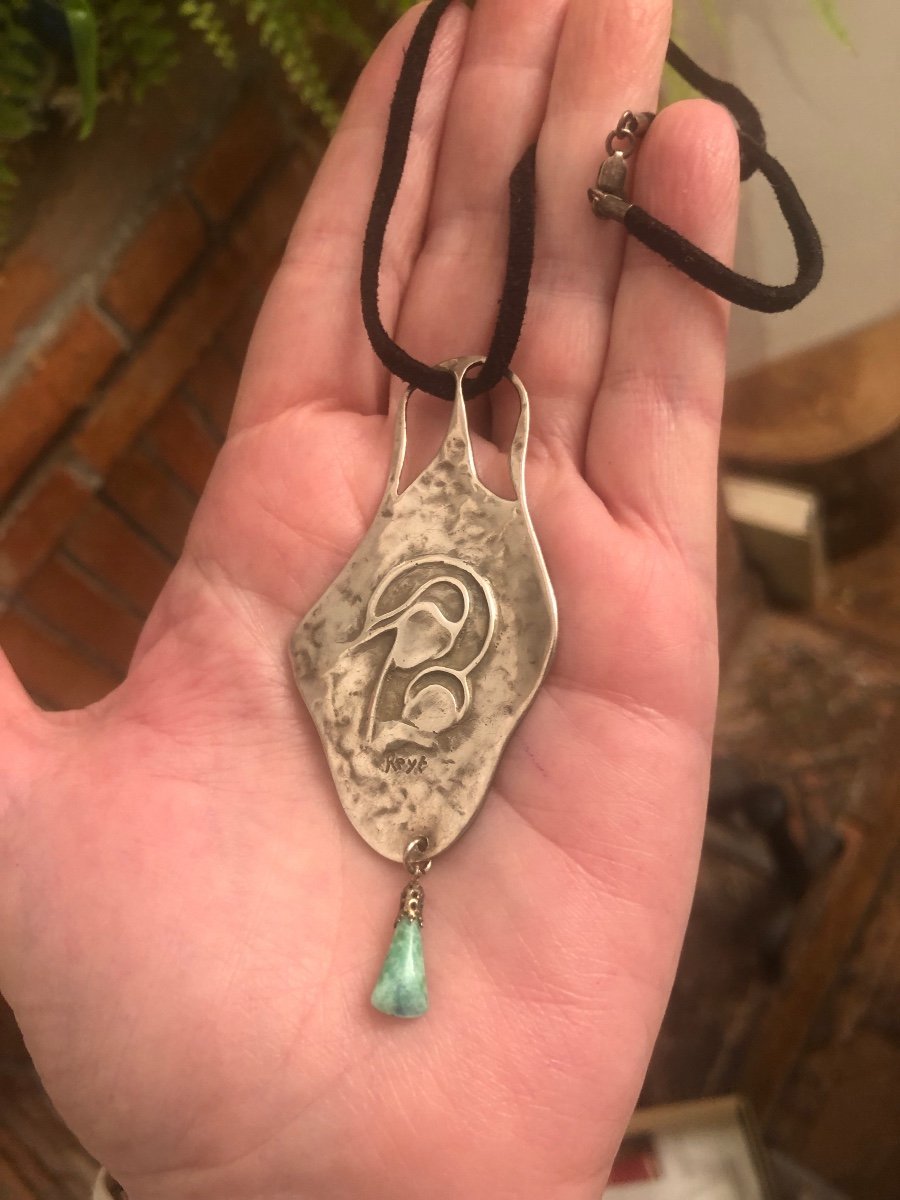 Art Nouveau Silver Pendant-photo-2