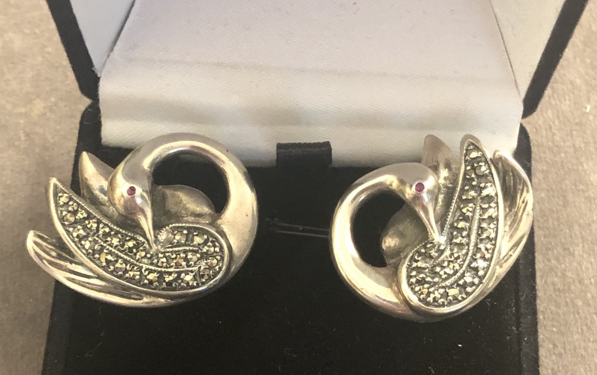 Silver Swan Earrings -photo-2