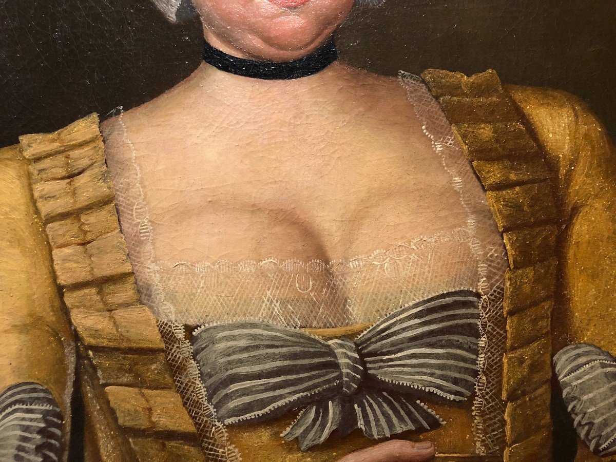 	 école Française (c. 1760) - Portrait De Dame En Robe Safran-photo-3