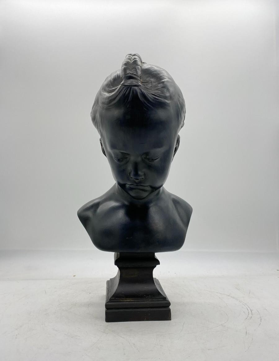 Bronze Sculpture Of A Lady – France, 20th Century