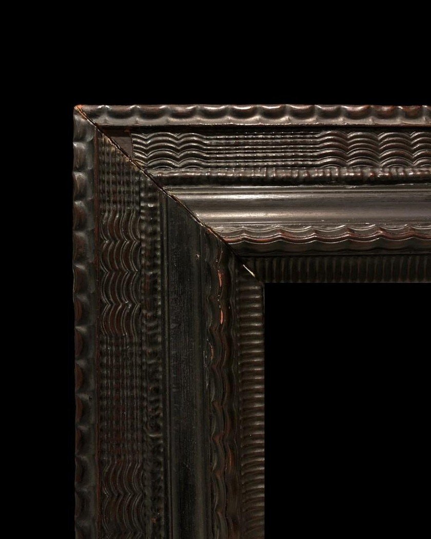 Antique Spanish Carved Wooden Frame – Spain, 19th Century-photo-2