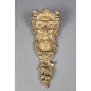 Tête De Bacchus En Bronze Naturel.