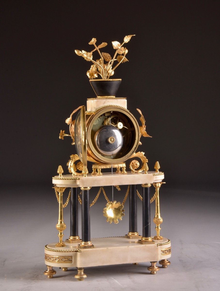 Beautiful Louis XVI Clock-photo-2