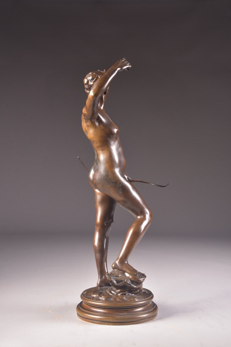 Une Grande Statue Bien Moulée d'Une Déesse Nue Diane - 78 Cm-photo-6