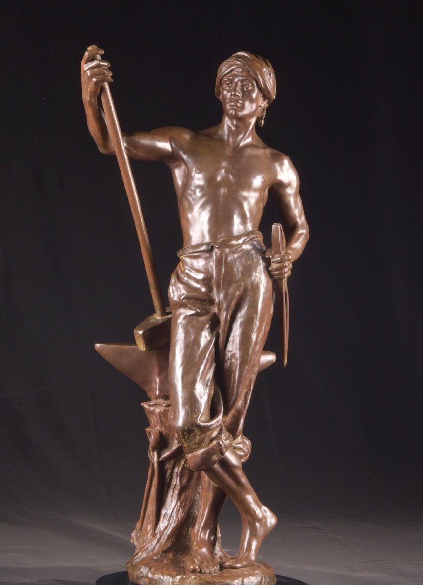 Antoine BOFILL (né en 1875), Le forgeron, Bronze à patine brune-photo-2