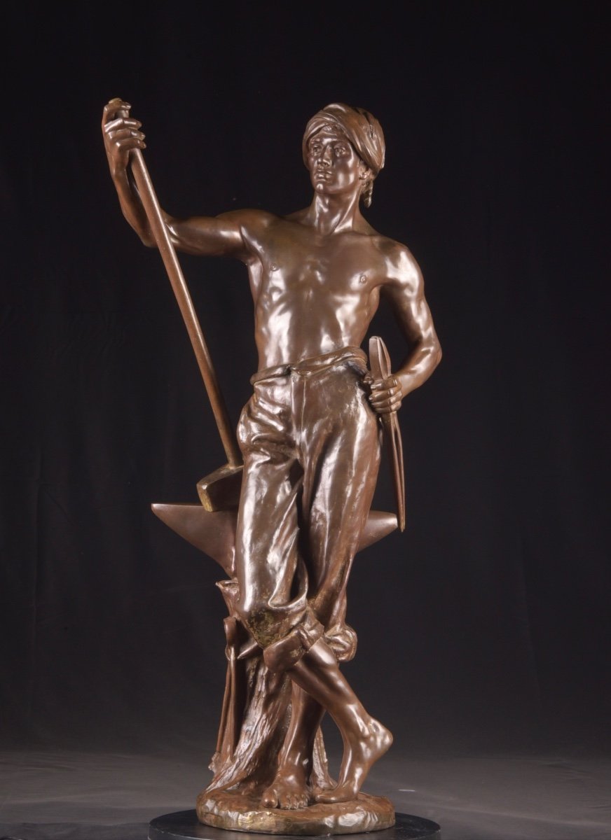 Antoine BOFILL (né en 1875), Le forgeron, Bronze à patine brune