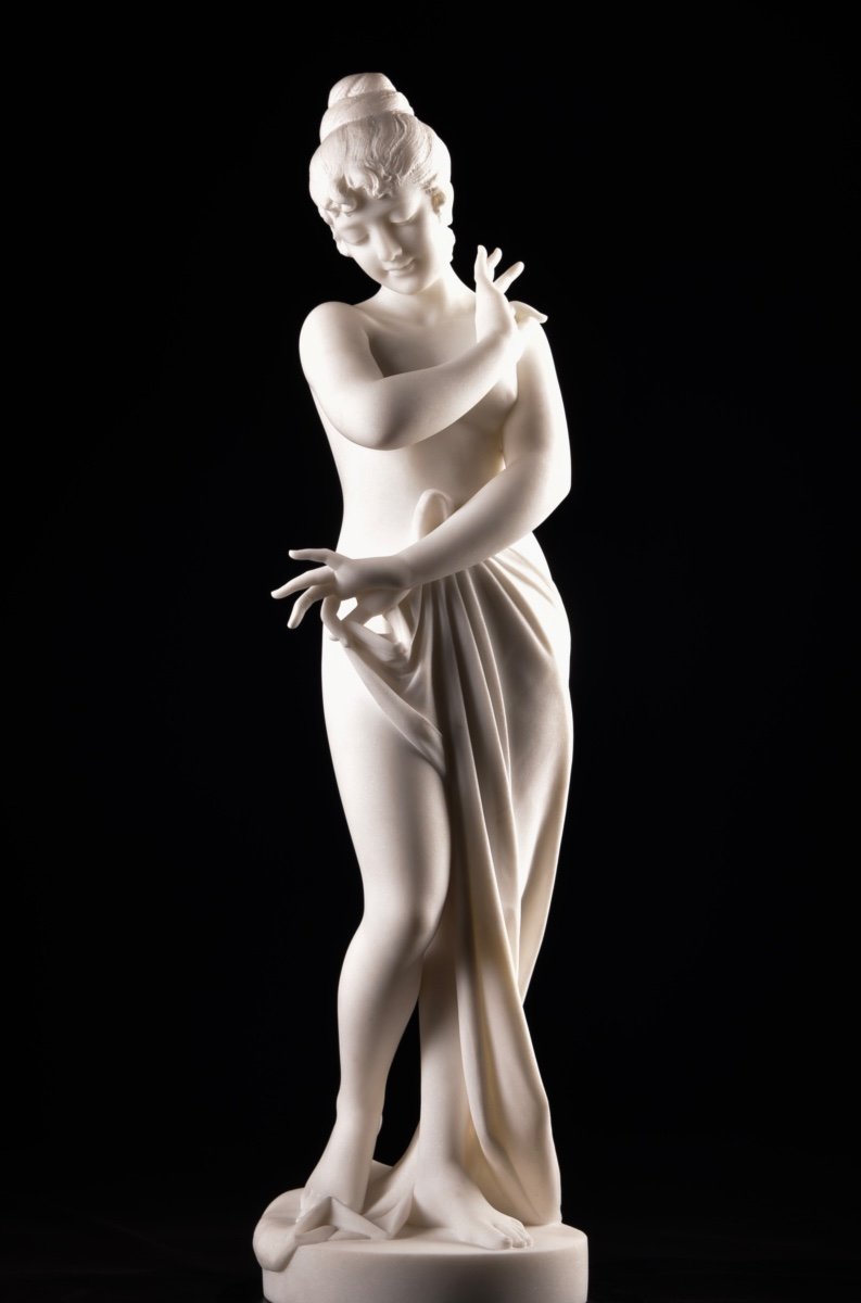 Cesare Lapini (italian, Fl. 1880-1910), Carara Marble Bather