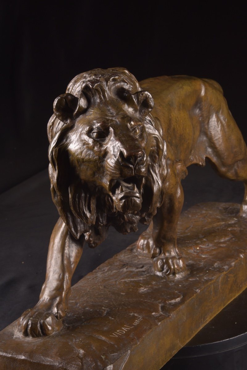 Large Bronze Lion Statue, Made By French Sculptor Louis Vidal (1831-1892)-photo-3