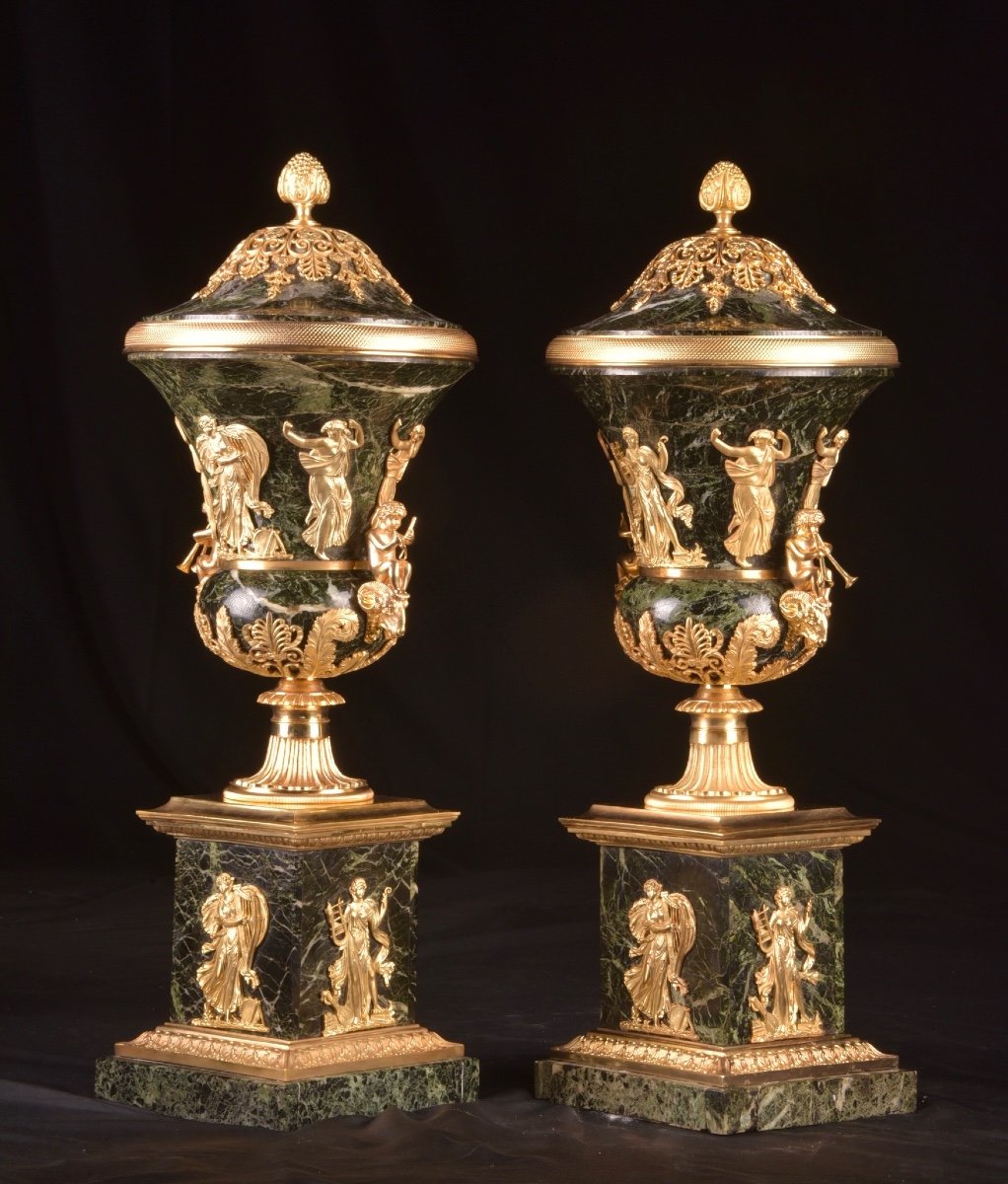 Large Pair Of Napoleon III Cassolettes In Green Marble And Gilt Bronze-photo-6