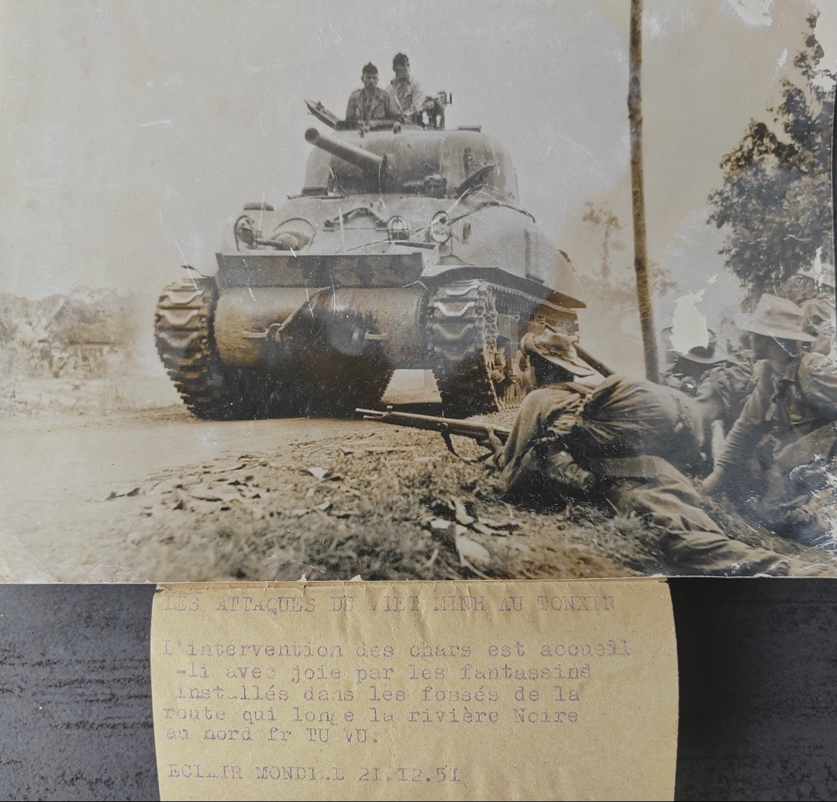 Lot 16 Photos Indochina Vietnam Cambodia Militaria -photo-3