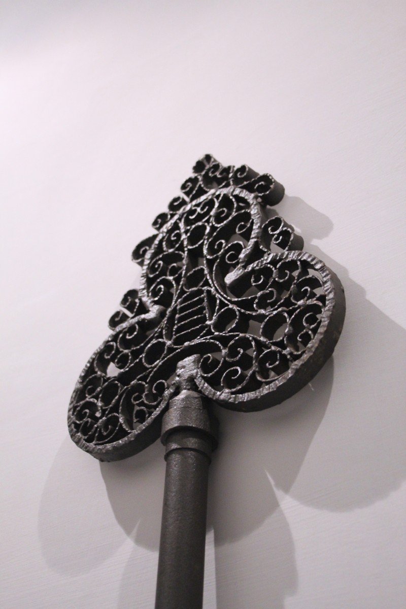 Giant Antique Wrought Iron Key.-photo-4