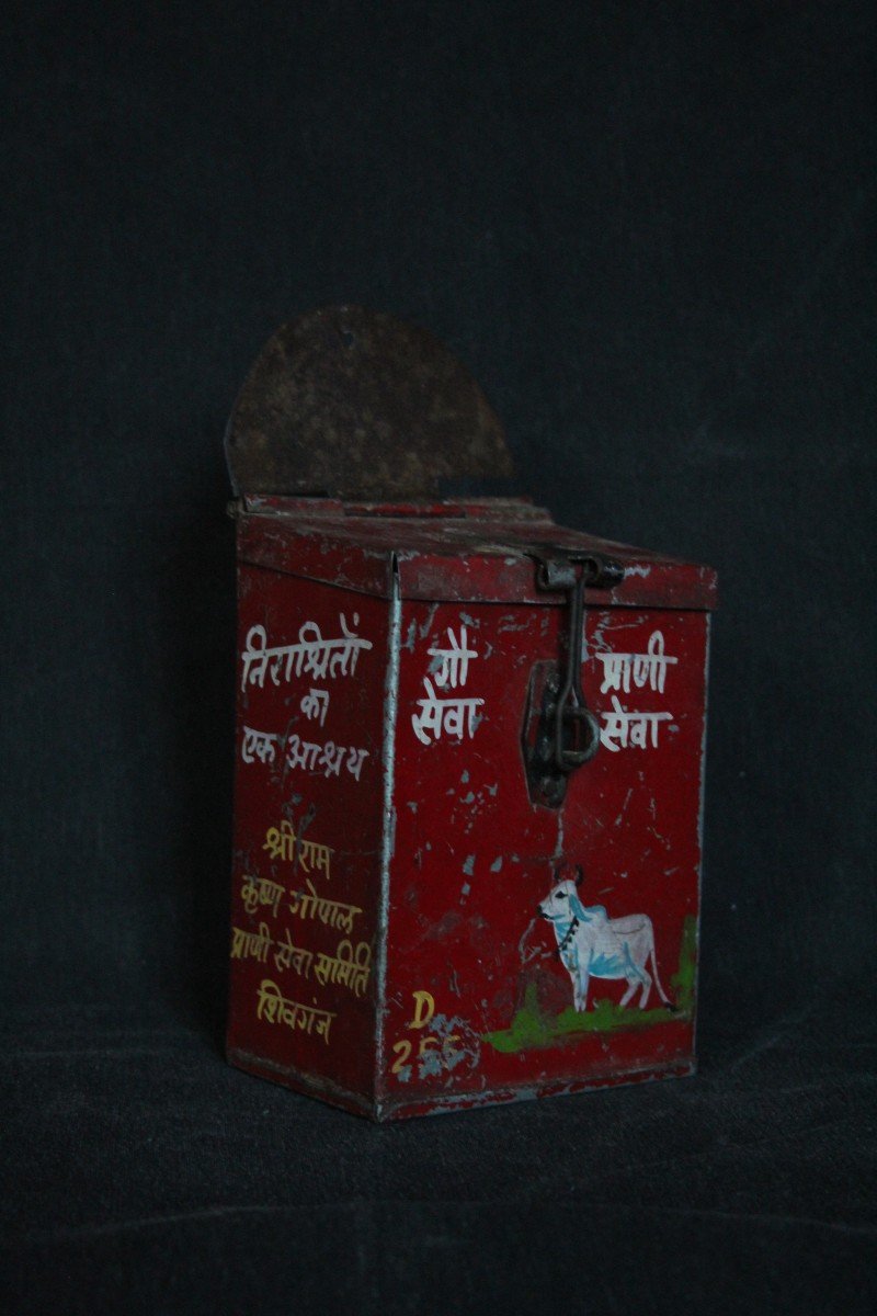 Vintage Nandi Donation Box From India.vintage Nandi Donation Box, India-photo-2