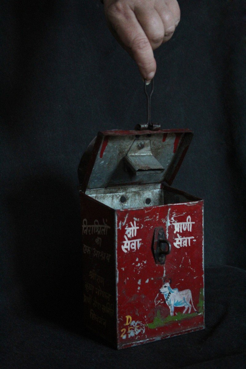 Vintage Nandi Donation Box From India.vintage Nandi Donation Box, India-photo-2