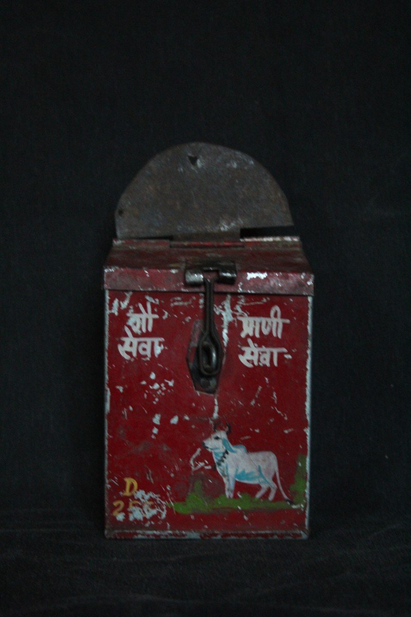 Vintage Nandi Donation Box From India.vintage Nandi Donation Box, India