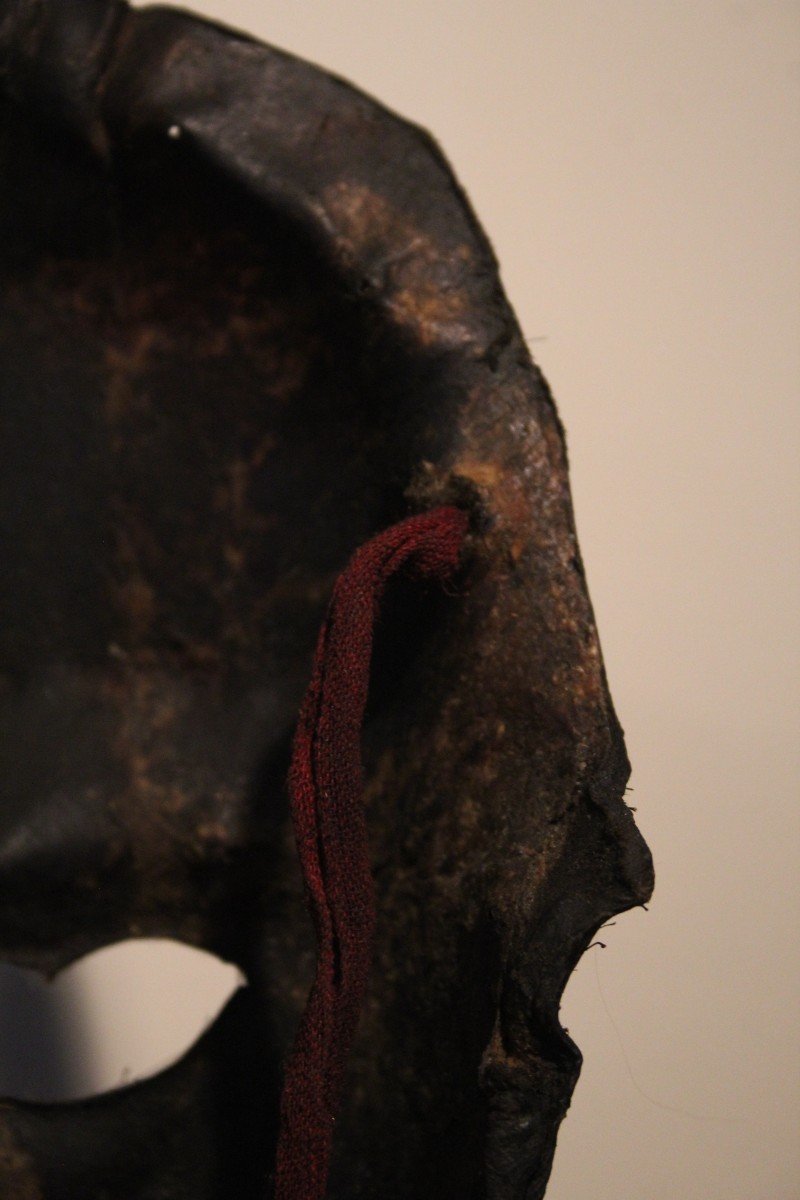 Shamanic Mask From The Nepal Himalayas In Yak Leather.-photo-2