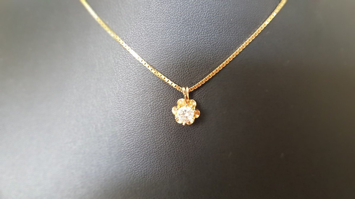 Gold And Diamond Necklace