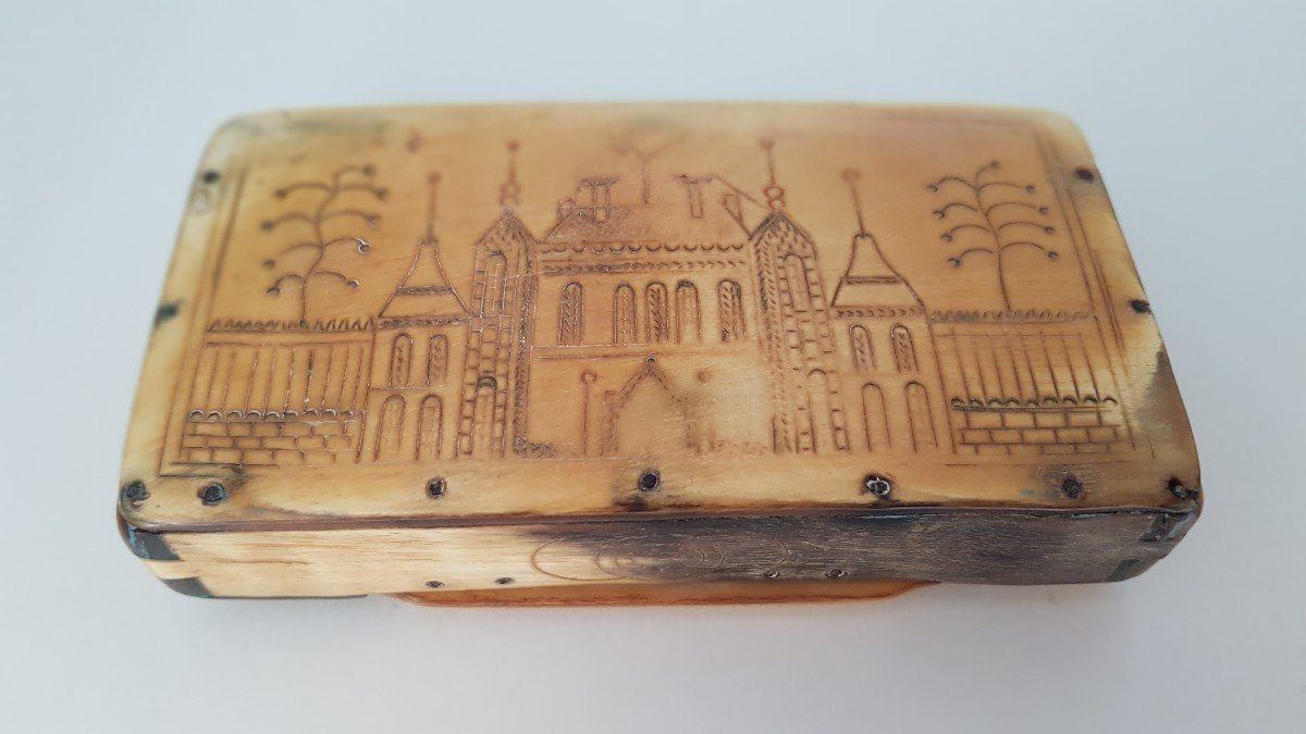 19th Russian Snuff Box