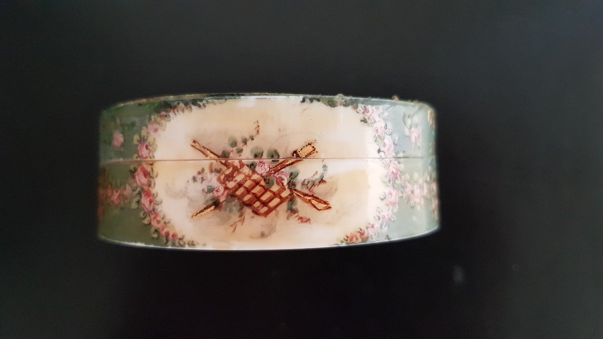 18th Century Painted Box-photo-3