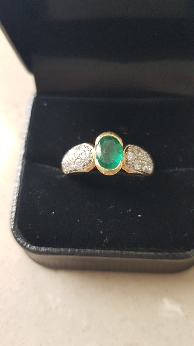 Gold-emerald-diamond Ring-photo-2