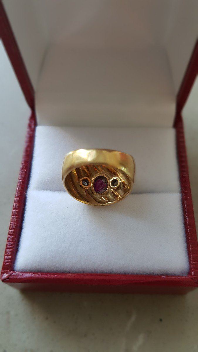 Gold-ruby-diamond Ring-photo-2